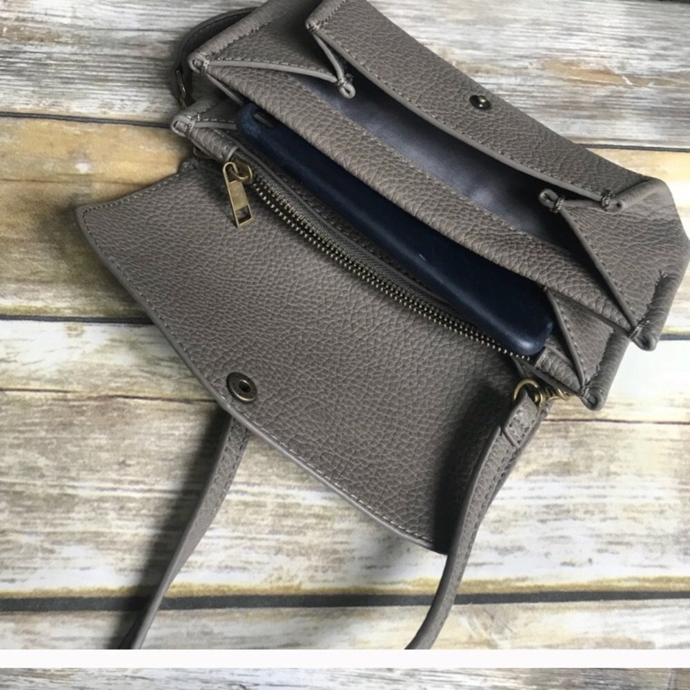 Anthropologie:Remi and Reid Grey Crossbody - Picture 2 of 5